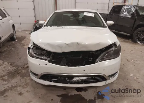 2017 Chrysler 200 Limited Platinum z USA, uszkodzony, nr VIN 1C3CCCAB2HN501139